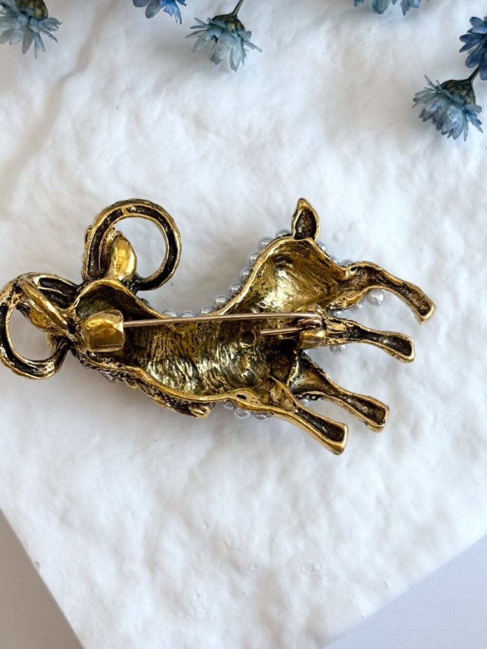 Goat Figural Gold Toned Pearl Accented Vintage Style Textured Brooch Pin - Picture 8 of 15